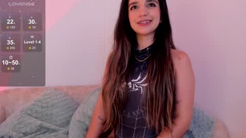 Snapshot of ragasashi chatting on 6, 12, 2024 Raga online show from 6, 12, 2024