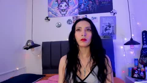 Snapshot of raia_ chatting on 31, 5, 2026 Raia online show from 31, 5, 2026