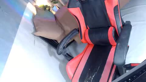 itsmeRailey online show from 20, 12, 2025