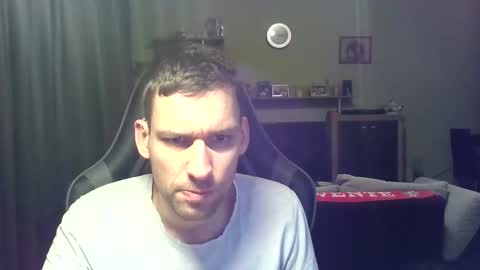 Snapshot of raimondo32 chatting on 5, 12, 2024 Raimondo te Paste online show from 5, 12, 2024