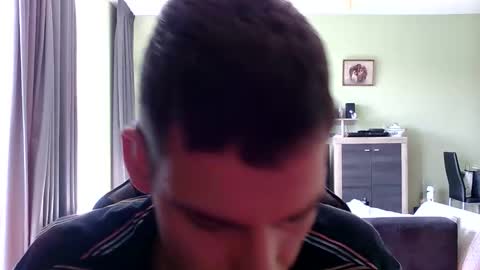 Snapshot of raimondo32 chatting on 19, 9, 2025 Raimondo te Paste online show from 19, 9, 2025