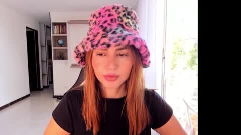 Jennyindependent model . online show from 26, 9, 2025