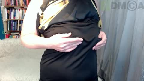 Snapshot of rainbowladyy chatting on 16, 12, 2025 rainbowladyy online show from 16, 12, 2025