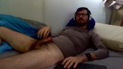 Snapshot of rainbowzzzzz chatting on 1, 7, 2026 rainbowzzzzz online show from 1, 7, 2026