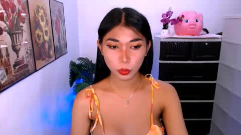 raindrizzle1706 online show from 9, 3, 2026