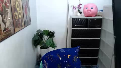 raindrizzle1706 online show from 30, 3, 2026