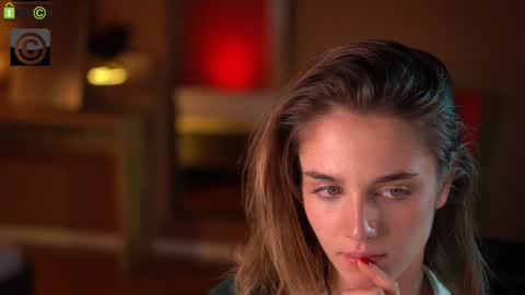 Raisa online show from 5, 12, 2025