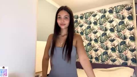 Snapshot of ranaeriveras chatting on 12, 10, 2025 ShyBerry online show from 12, 10, 2025