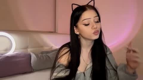 Luna online show from 18, 10, 2025