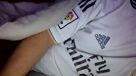 Snapshot of randobad12 chatting on 16, 11, 2025 randobad12 online show from 16, 11, 2025