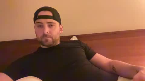 randomdude5950 online show from 14, 2, 2025