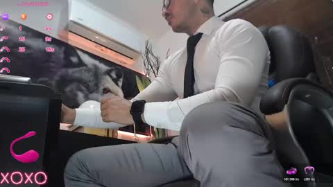 Snapshot of randylukehot chatting on 11, 11, 2025 randylukehot online show from 11, 11, 2025