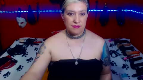 Snapshot of randymaturex01 chatting on 29, 11, 2025 Sonia online show from 29, 11, 2025