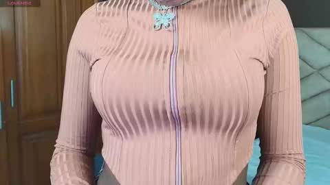 Raquel online show from 9, 9, 2025