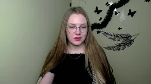 Snapshot of raspberry0101 chatting on 24, 2, 2025 raspberry0101 online show from 24, 2, 2025