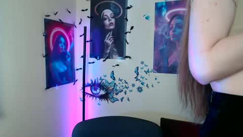 Snapshot of raspberry0101 chatting on 16, 9, 2025 raspberry0101 online show from 16, 9, 2025