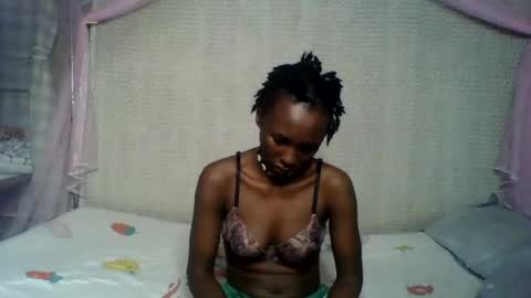 Snapshot of rasta_berry chatting on 23, 6, 2026 rasta online show from 23, 6, 2026