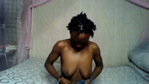 Snapshot of rasta_berry chatting on 24, 6, 2026 rasta online show from 24, 6, 2026