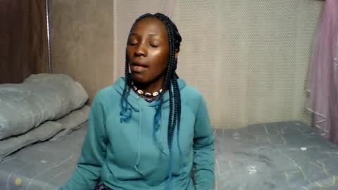 Snapshot of rasta_berry chatting on 18, 7, 2026 rasta online show from 18, 7, 2026