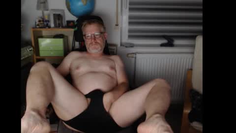 Snapshot of raunchyme chatting on 27, 9, 2025 Raunchy me online show from 27, 9, 2025