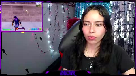   online show from 28, 4, 2026