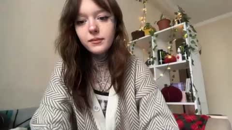 Snapshot of raven_armor chatting on 27, 7, 2026 raven_armor online show from 27, 7, 2026
