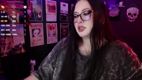 Snapshot of raven_darkk chatting on 24, 7, 2026 Raven online show from 24, 7, 2026