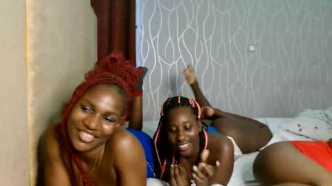 Snapshot of raven_luxe chatting on 5, 5, 2026 Raven online show from 5, 5, 2026