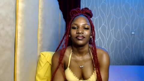 Snapshot of raven_luxe chatting on 26, 5, 2026 Raven online show from 26, 5, 2026
