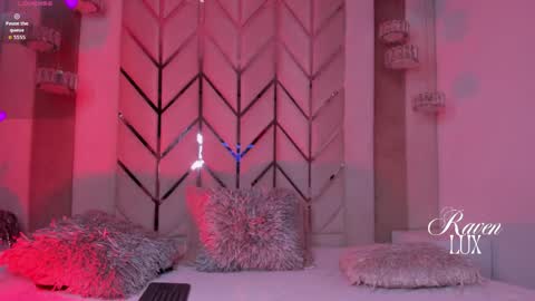 Snapshot of raven_luxx chatting on 19, 4, 2026 RAVEN online show from 19, 4, 2026