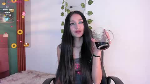 Snapshot of raven_smith_ chatting on 15, 5, 2026 raven_smith_ online show from 15, 5, 2026
