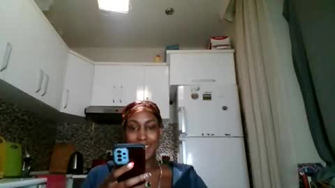 Snapshot of ravenbby chatting on 23, 4, 2026 ravenbby online show from 23, 4, 2026
