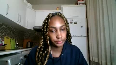 Snapshot of ravenbby chatting on 11, 5, 2026 ravenbby online show from 11, 5, 2026