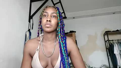 Snapshot of ravenbby chatting on 1, 7, 2026 ravenbby online show from 1, 7, 2026
