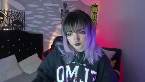 ravencollen online show from 21, 10, 2025