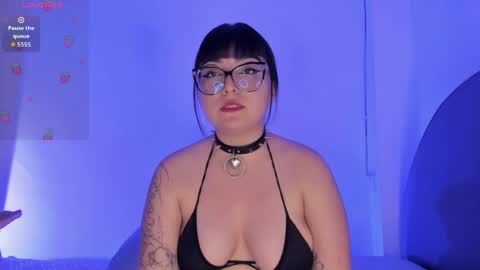Snapshot of ravendark_666 chatting on 24, 4, 2026 Raven online show from 24, 4, 2026
