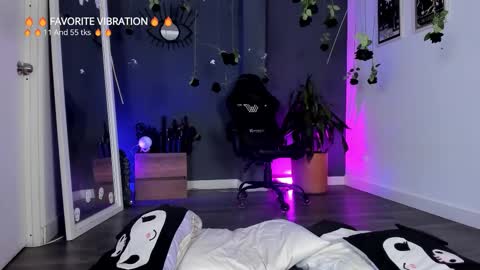 Raven Witch online show from 23, 3, 2026