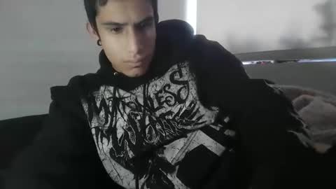 ravenxbat online show from 2, 12, 2025