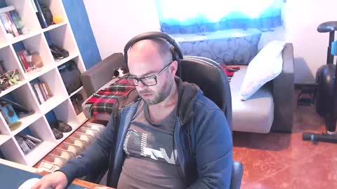 ravingr3d3 online show from 4, 3, 2025