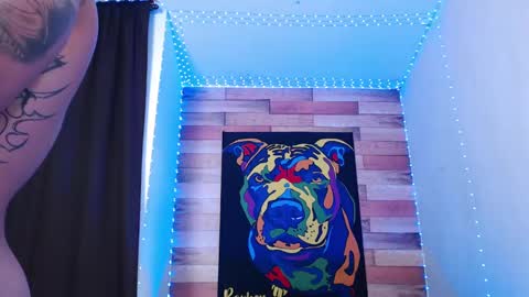 Snapshot of ray_coopers chatting on 21, 1, 2025 Ray Coopers online show from 21, 1, 2025