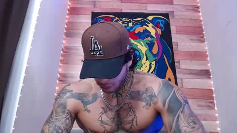 Snapshot of ray_coopers chatting on 21, 2, 2025 Ray Coopers online show from 21, 2, 2025