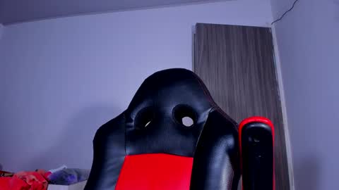 ray_long222 online show from 8, 3, 2025