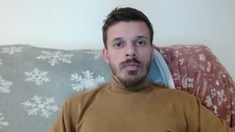 Snapshot of rayann27 chatting on 15, 12, 2025 rayan online show from 15, 12, 2025