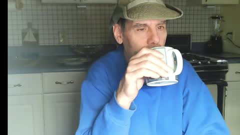 Snapshot of raylene4u2 chatting on 13, 5, 2026 Ray online show from 13, 5, 2026
