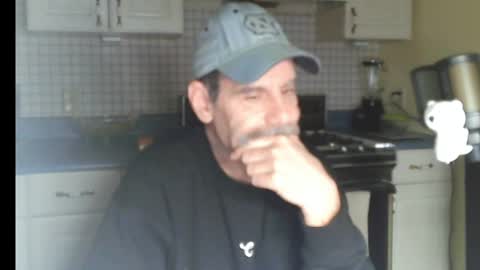 Snapshot of raylene4u2 chatting on 24, 5, 2026 Ray online show from 24, 5, 2026