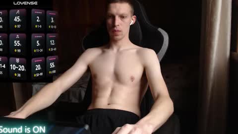 Snapshot of raylonn chatting on 30, 11, 2025 Ray online show from 30, 11, 2025