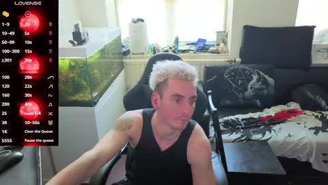 Snapshot of rayzel31 chatting on 7, 5, 2026 Rayzel online show from 7, 5, 2026