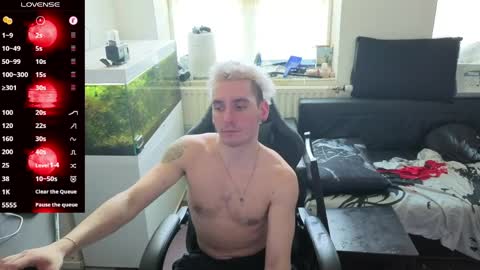 Snapshot of rayzel31 chatting on 8, 5, 2026 Rayzel online show from 8, 5, 2026