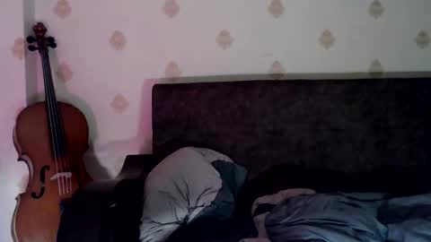  Yrriel Strife Candy-Demon Caveboy mr. Cringe   online show from 20, 12, 2025