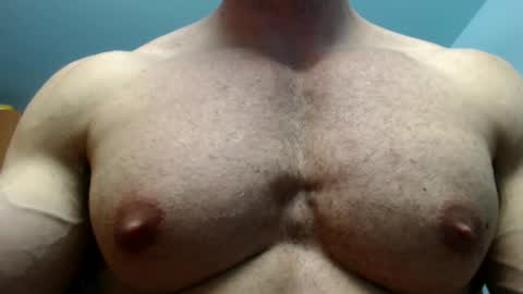 Snapshot of razorramon13 chatting on 12, 5, 2026 razorramon13 online show from 12, 5, 2026